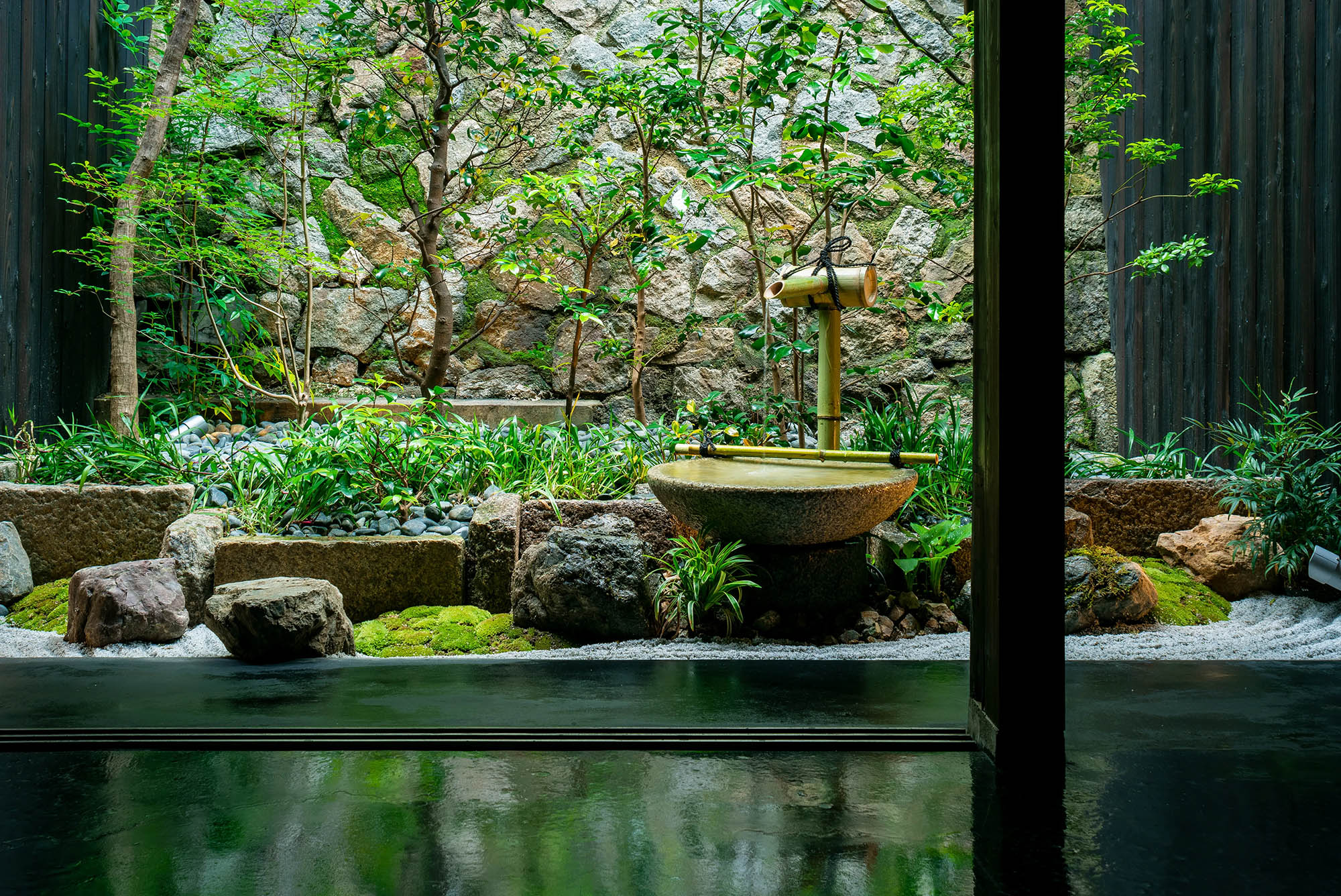 京町家を彩る「坪庭」の魅力 - まちかる｜観光・旅行のおすすめ情報web