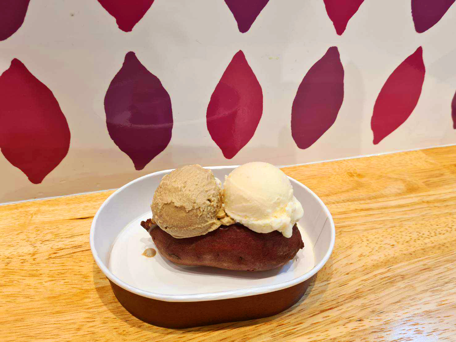 実はスイーツがアツい 金沢 近江町市場おすすめスイーツ7選 Machiya Magazine A Blog By Machiya Inns Hotels 実はスイーツがアツい 金沢 近江町市場おすすめスイーツ7選 Machiya Magazine A Blog By Machiya Inns Hotels