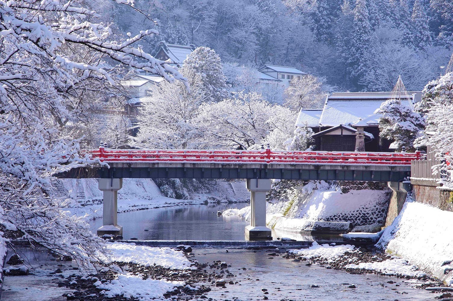 冬の飛騨高山で思い出を残そう 地元スタッフ一押しフォトスポット5選 21年 Machiya Magazine A Blog By Machiya Inns Hotels 冬の飛騨高山で思い出を残そう 地元スタッフ一押しフォトスポット5選 21年 Machiya Magazine A Blog By Machiya Inns Hotels
