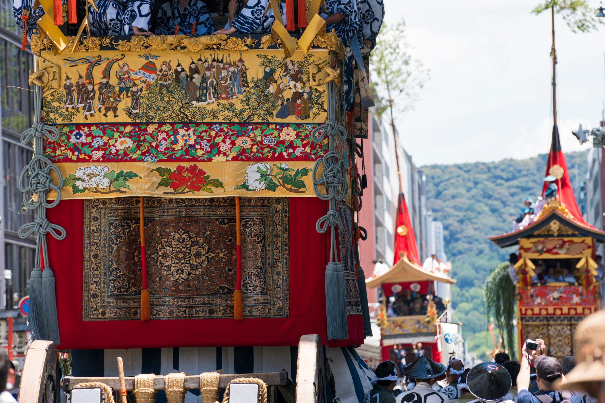 京都 祇園祭(後祭)の山鉾巡行 北観音山 The Yamahoko Parade at Gion Festival
