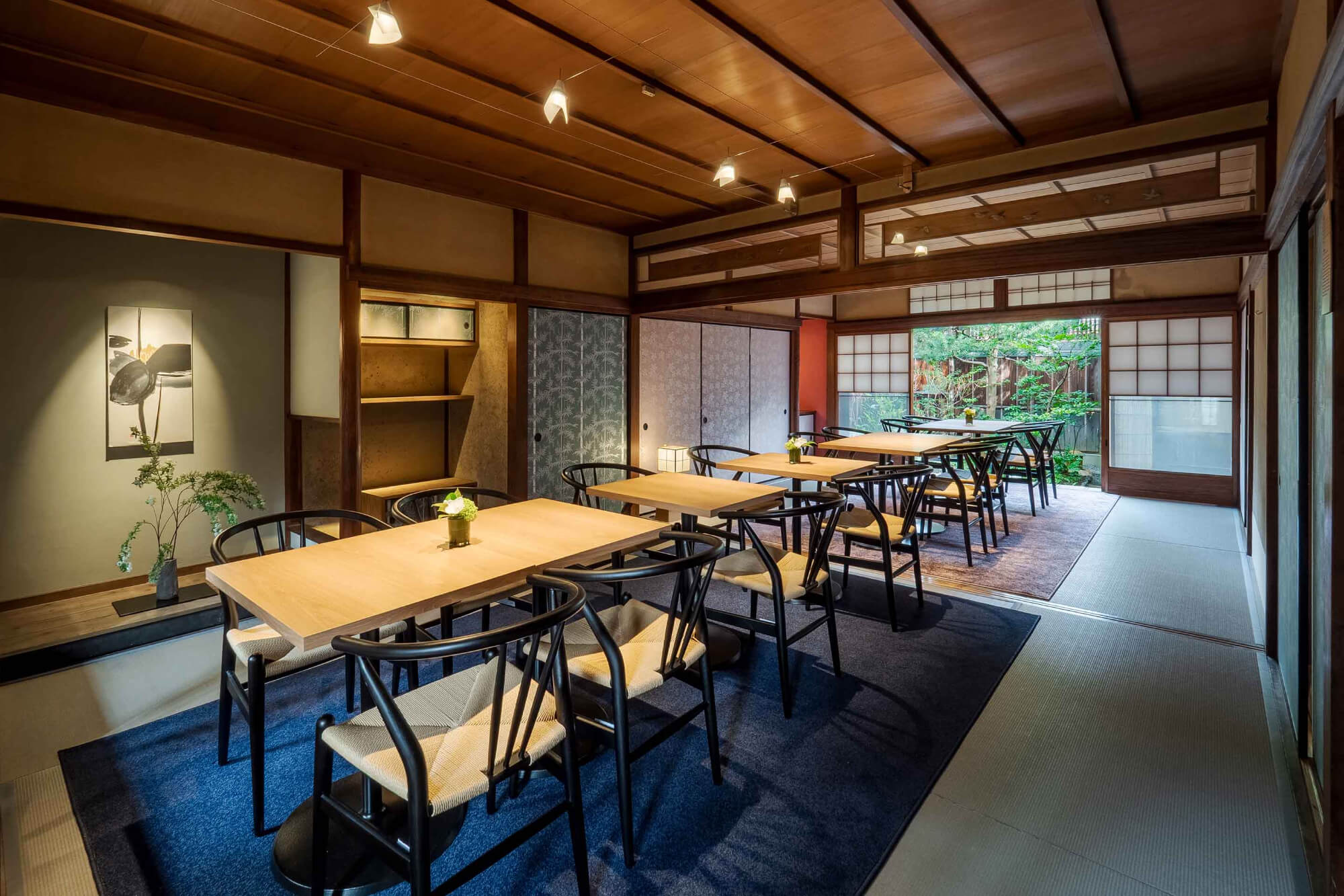 THE MACHIYA LOUNGE