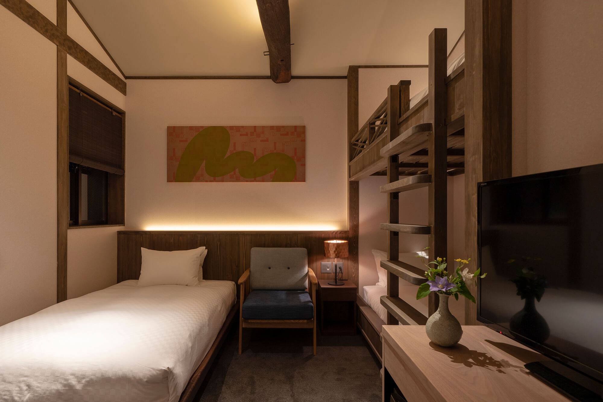 THE MACHIYA KAZAHAYA