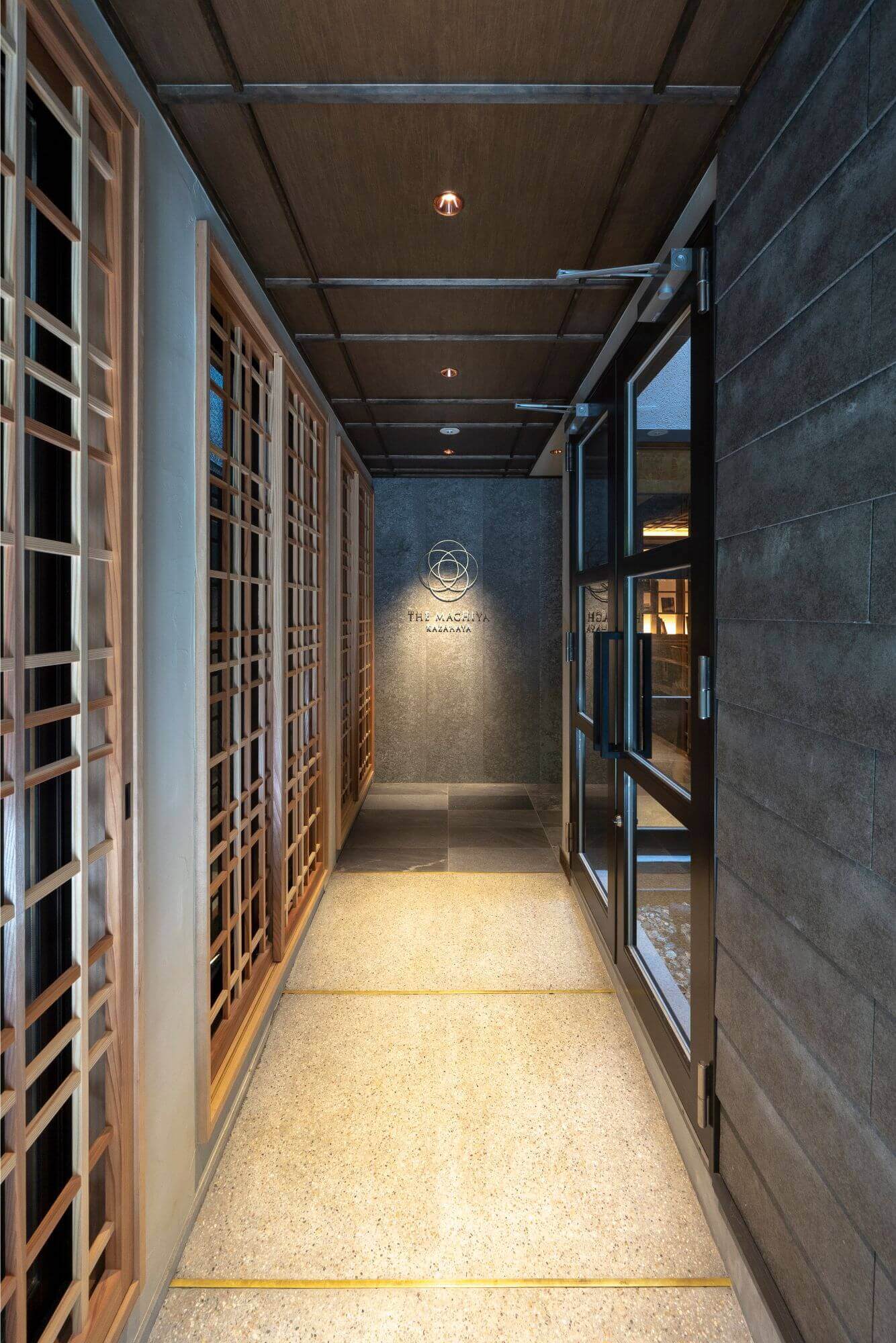 THE MACHIYA KAZAHAYA