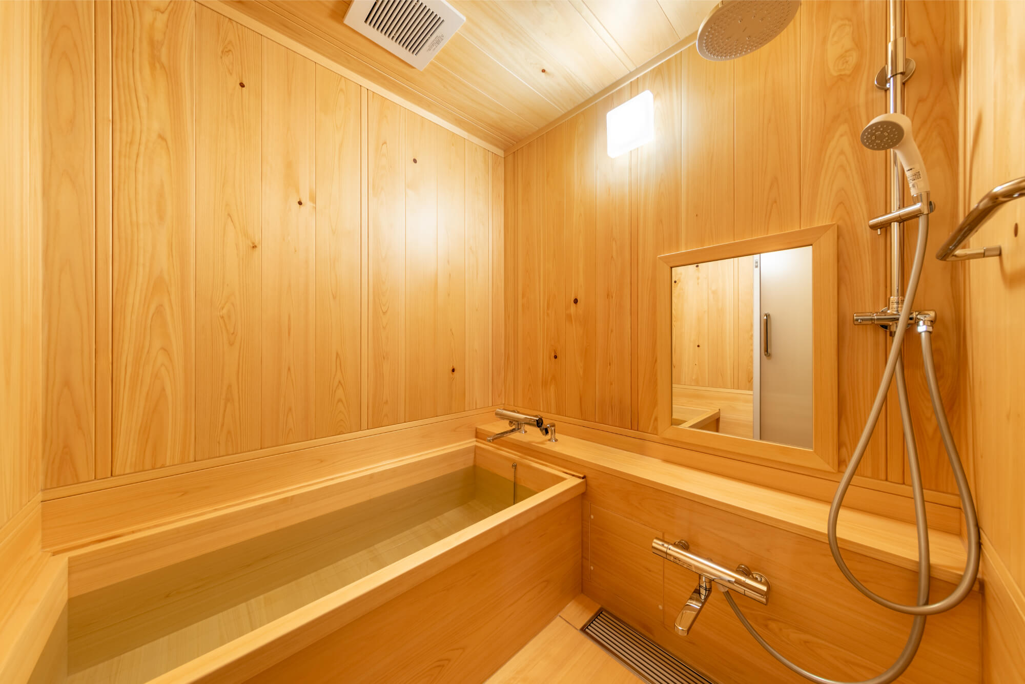 Deluxe Loft Room (with Hinoki Wood Bath)
