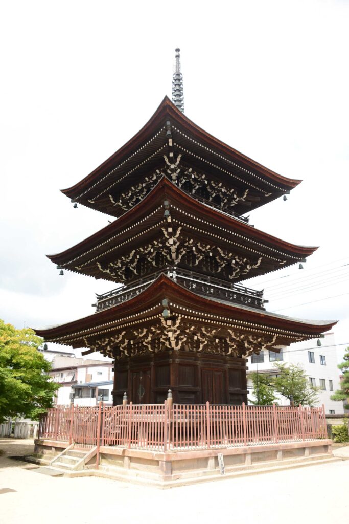 Hida Kokubunji Temple's Three-Storied Pagoda