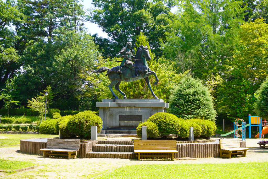 Shiroyama Park