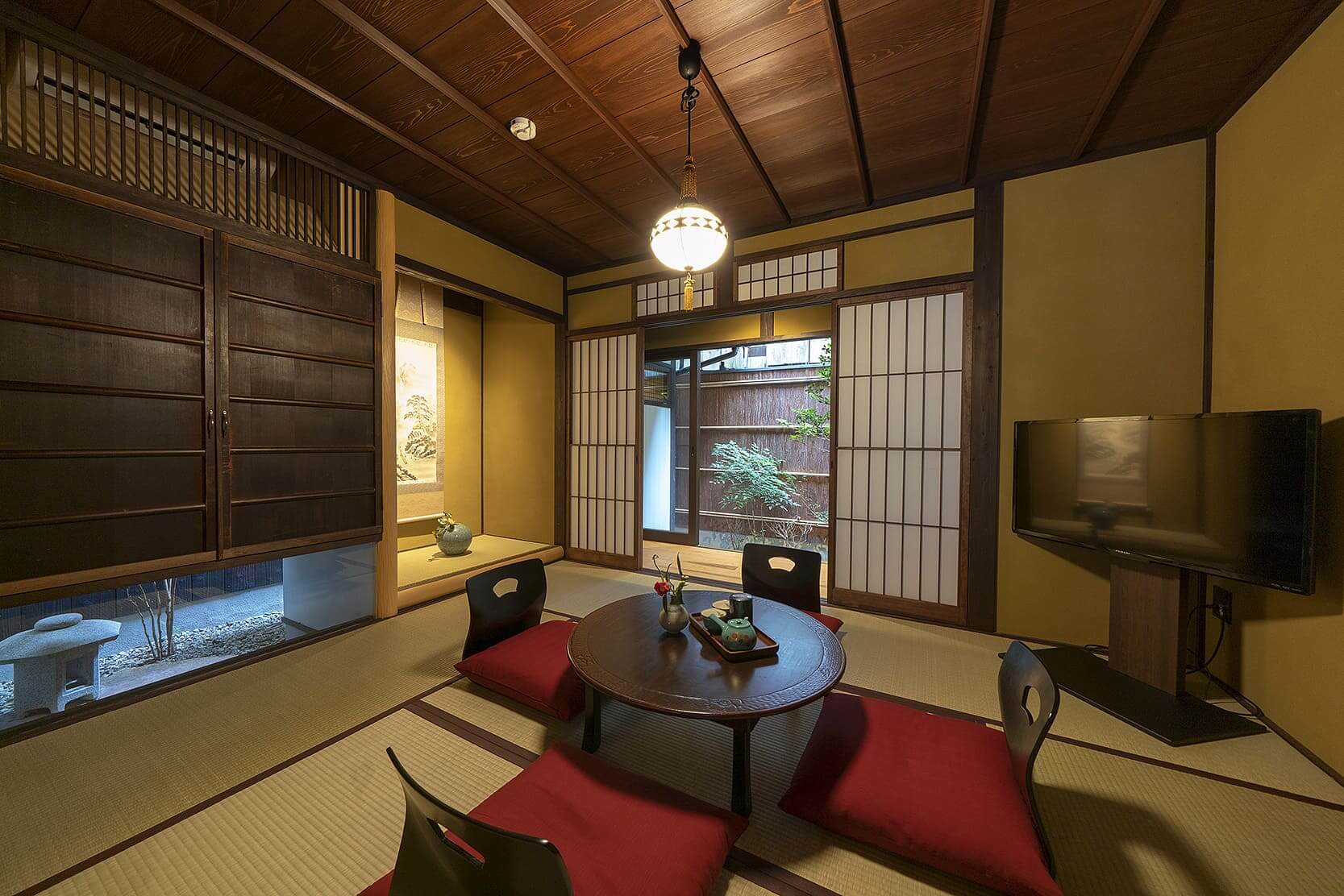 ‘Shakudo-an’ Machiya Holiday House